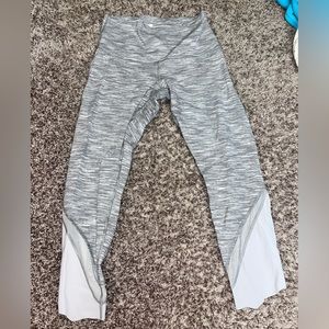 Grey scalloped lulu lemon leggings
